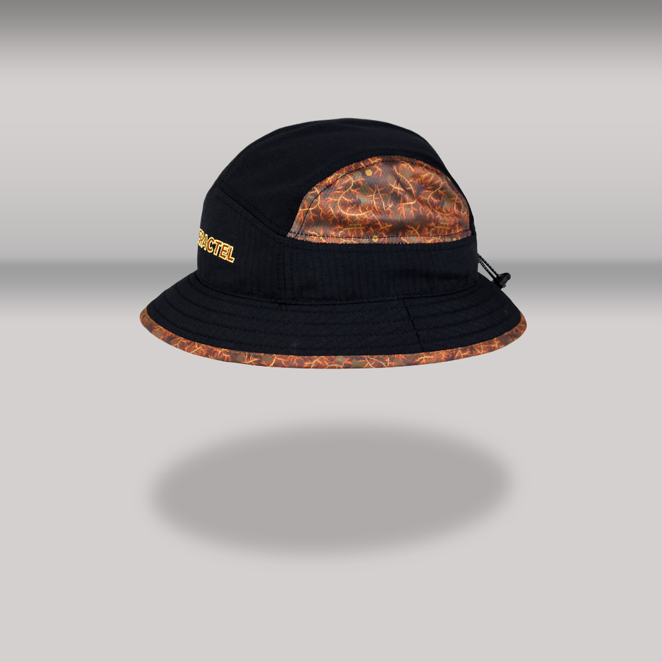 Sombrero de cubo de la edición "APMERE" de la serie B